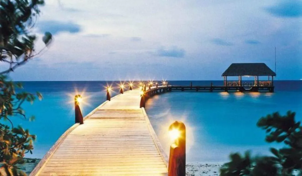 أسعار زيارة جزر المالديف