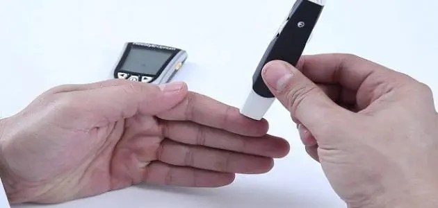 أعراض مرض السكري وطرق قياس نسبة السكر في الدم