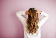 كيفية علاج الشعر الخفيف: 6 خطوات للتخلص من مشكلة التساقط نهائيًا