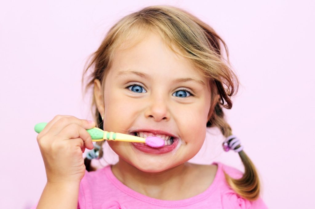 أهمية إزالة جير الأسنان بالمنزل