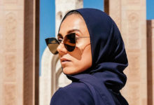 كيفية اختيار نظارات شمسية موديلات 2021 وفقاً لطريقة حجابك؟,