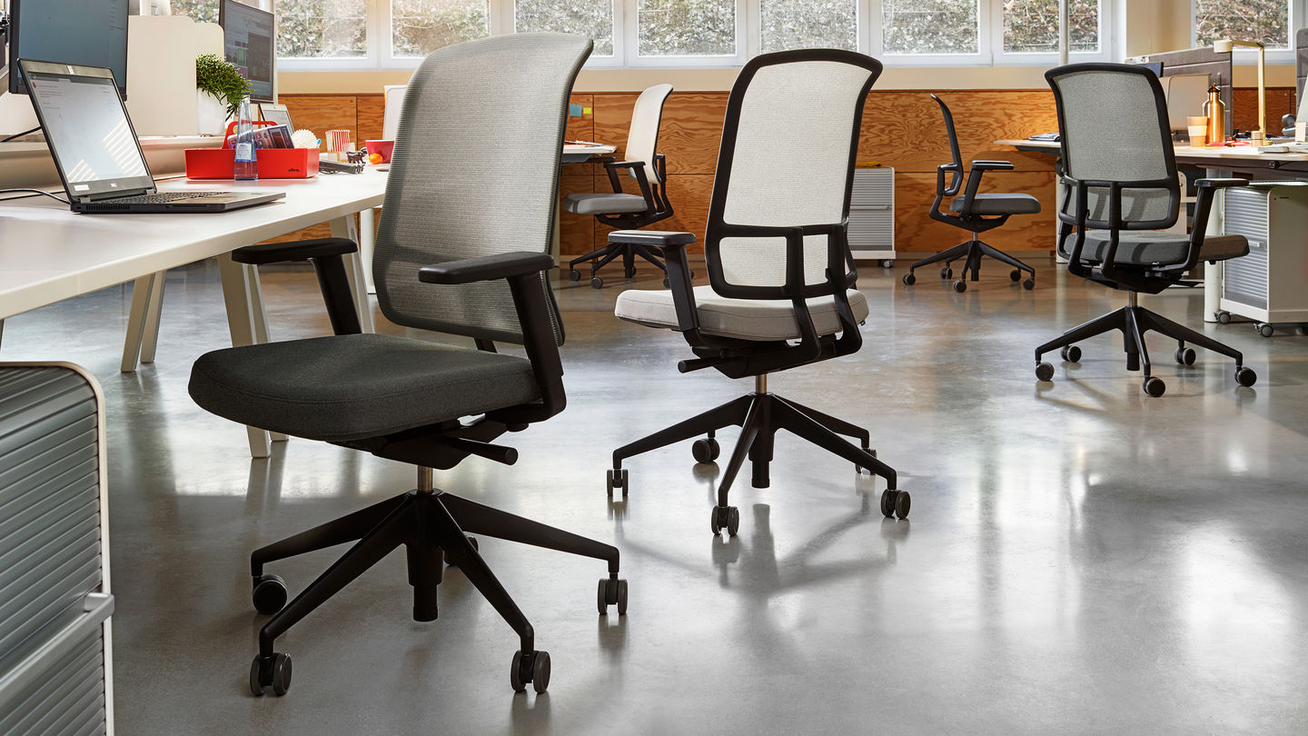كيفية اختيار كرسي مكتب مريح للعمل في 4 خطوات؟